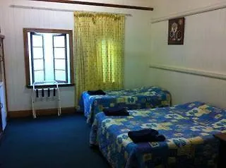 Мотель Brisbane Manor
