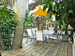 Brisbane Manor Motel 3*,